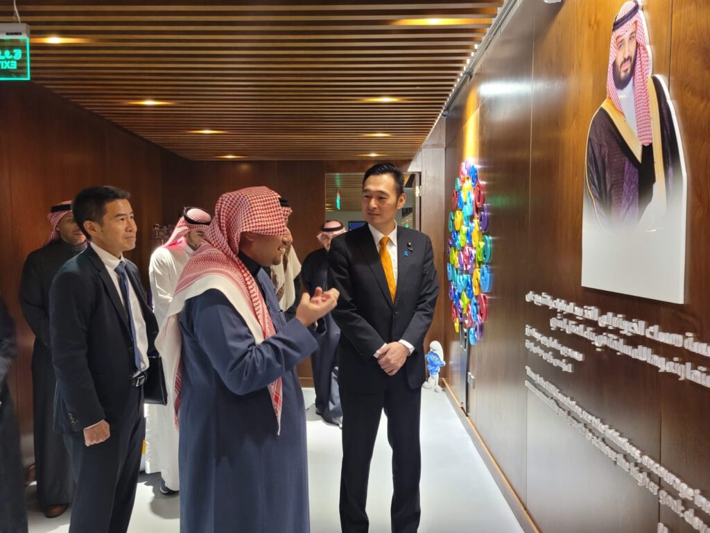 He shared that he was impressed with the company's work and looks forward to further collaboration between Japan and Saudi Arabia in the fields of manga and entertainment. (@JapanEmbassyKSA on X)