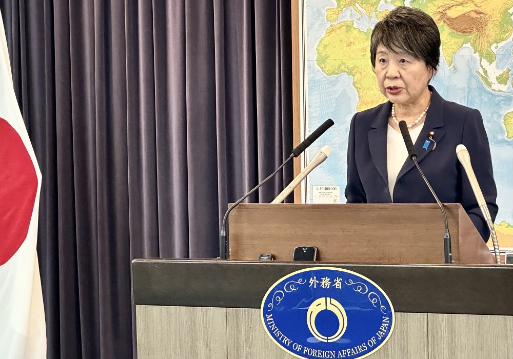 Japanese Foreign Minister KAMIKAWA Yoko speaks at a press conference on Friday. (ANJ)