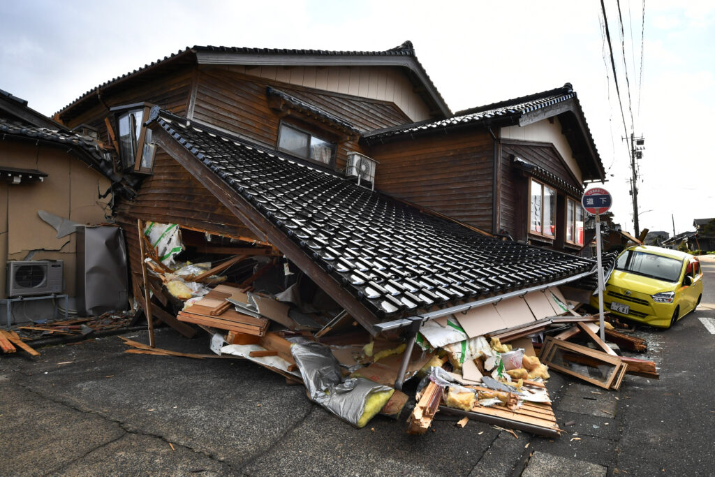 In areas affected by the earthquake, 65 gas stations temporarily halted operations. (AFP)