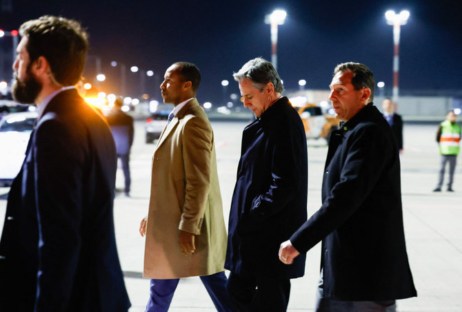 US Secretary of State Antony Blinken (C) arrives in Istanbul, Turkiye, on January 5, 2024, a first step of a new tour to the Middle East focused on the conflict in Gaza.(POOL / AFP)