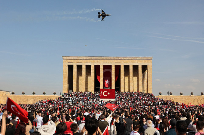 The suspects were detained in raids on 57 addresses in Istanbul and seven other provinces. (File/AFP)