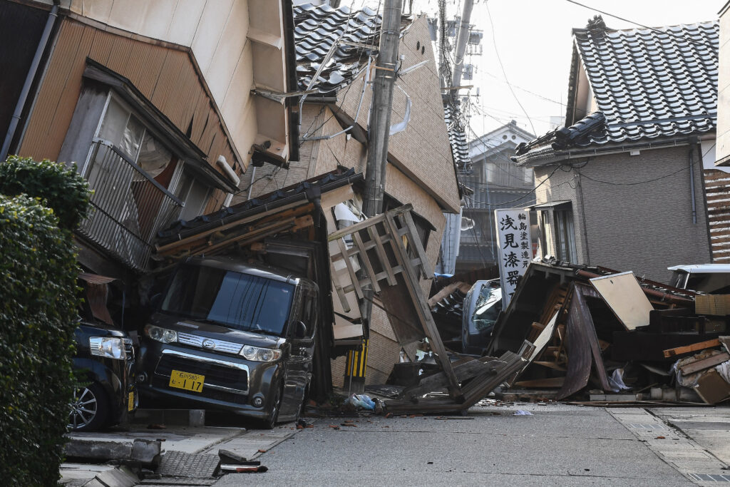 Those who evacuated Sunday were 102 out of the 199 students in Suzu and 39 out of the 247 students in Noto. (AFP)