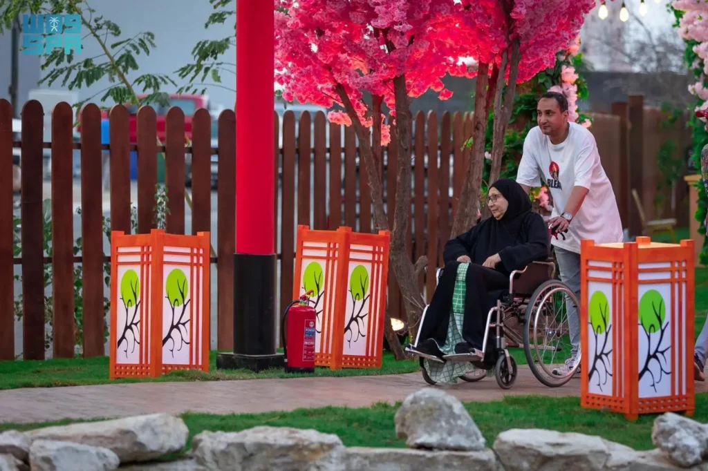 The spot witnessed a huge turnout as visitors came to enjoy the views of the Japanese Sakura, the cherry blossoms, which symbolize beauty in Japanese culture. (SPA)