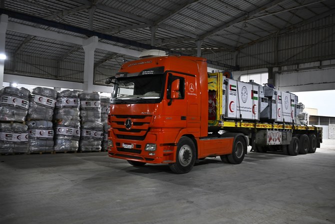The UAE has now provided Gaza’s people with 15,700 tonnes of aid, which was sent on 162 cargo planes (WAM)