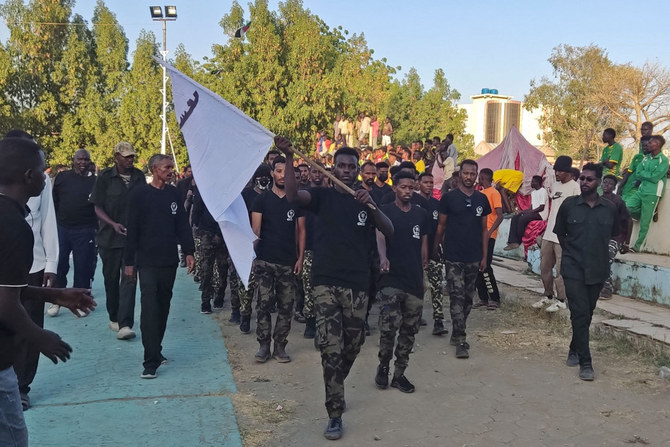 Sudanese youths attend a military training in the city of Gedaref, eastern Sudan, on Feb. 26, 2024, in a show of support for the Sudanese Armed Forces. (AFP photo)