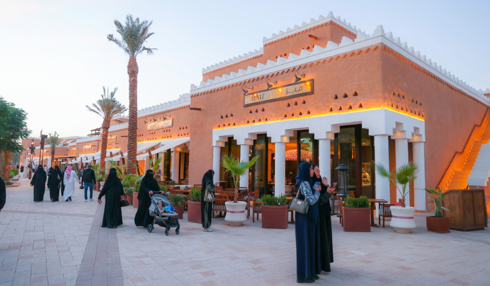 The prominent citadel of Salwa Palace, made from handmade mud bricks three centuries in the historic At-Turaif district, the first capital of the Saudi dynasty, was illuminated on Dec. 4 with a spectacular light display in celebration of its opening to the public. (Supplied)