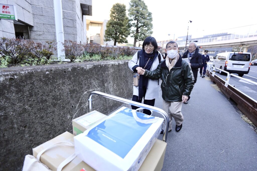 Disability protection associations, lawyers, and victims submitted a petition with 153,413 signatories to have the deadline extended for compensation for victims of forced sterilization. (ANJ/ Pierre Boutier) 