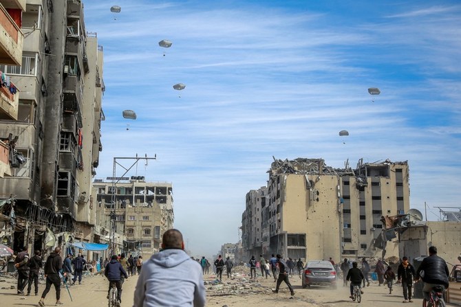 Sources within the humanitarian aid sector say that in the claimed absence of any alternative, the use of airdrops and the planned pier in Gaza will at least bring some relief. (AFP)