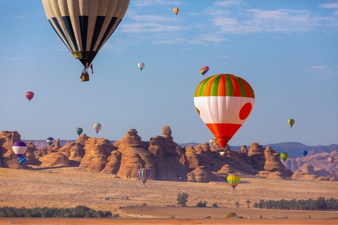 Hot Air Balloon Festival over Hegra, AlUla, in 2020. Shutterstock