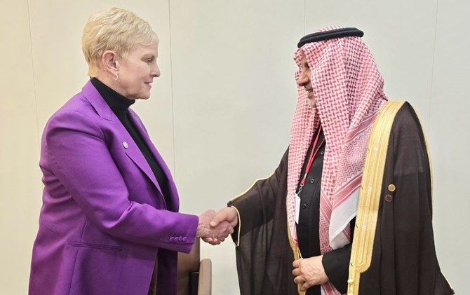 Cindy McCain meets with Dr. Abdullah Al-Rabeeah in Paris. (X/@KSRelief_EN)