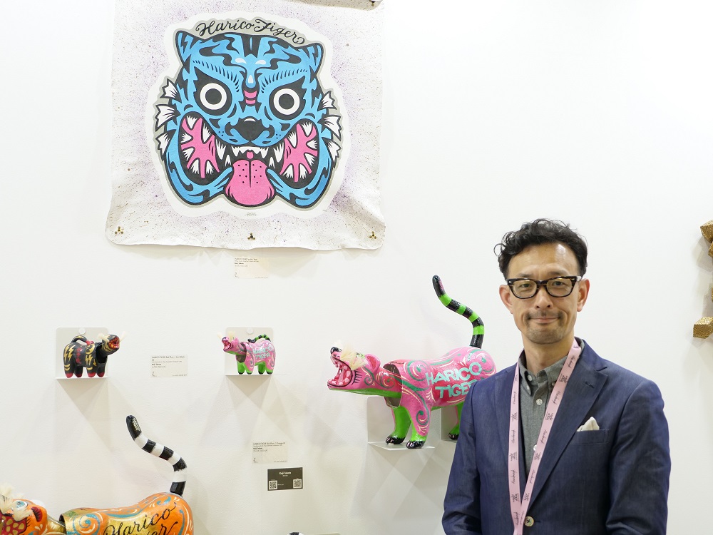 Keiji Takata believes in creating art that embodies a unique synergy from the fusion of Japanese and international cultures.