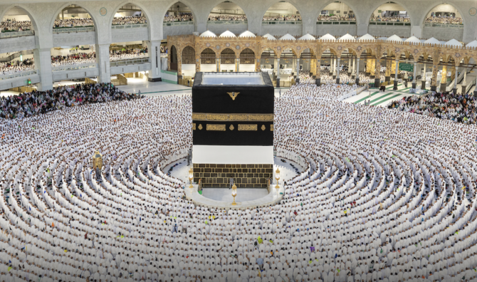 Pilgrims pray at the Grand Mosque in Makkah. (Ministry of Hajj and Umrah)