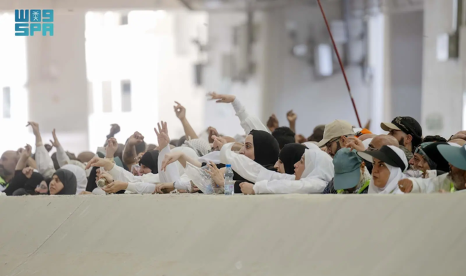 Numerous designated pathways across the various floors of the Jamarat facility ensured a smooth flow of pilgrims and eased crowd management. (SPA)