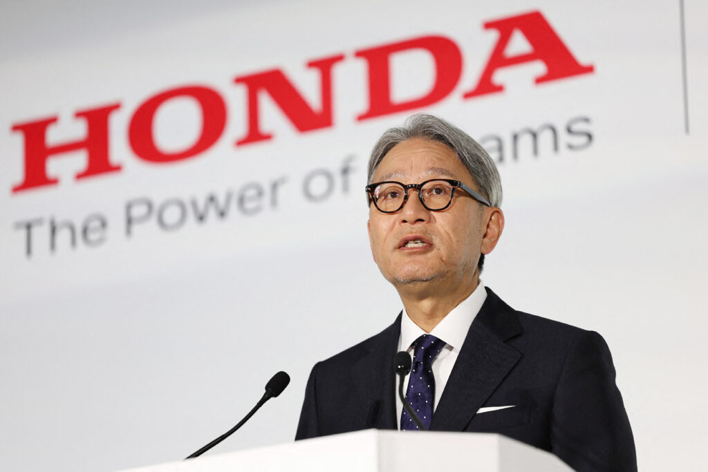 Shareholders voted to approve a proposal to reappoint Mibe and other directors to Honda's board. (AFP)