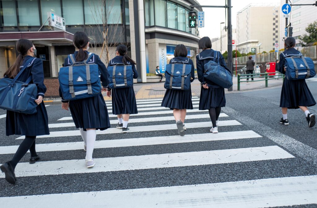 More than 30 pupils at a Tokyo high school were reportedly sharing the crisps during recess when some started complaining of nausea and acute pain around their mouths. (AFP)