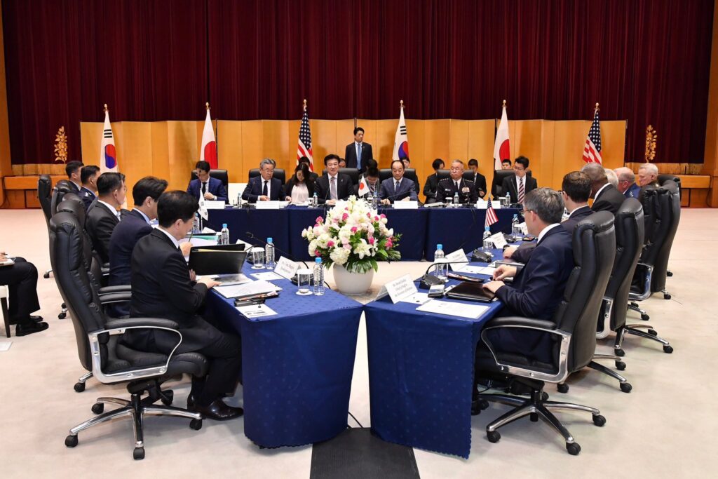 It was the first time for the three countries' defense chiefs to meet in Japan. (Japan's Ministry of Defense)
