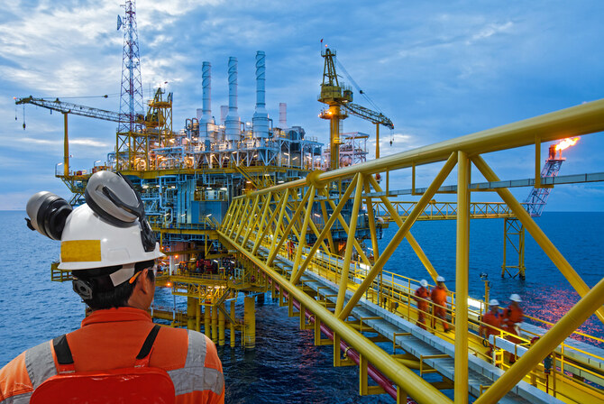 Global benchmark Brent crude futures fell 57 cents, or 0.7 percent, to $81.73 a barrel at 09:30 a.m. Saudi time. US West Texas Intermediate crude futures slipped to $79.58 a barrel, down 48 cents, or 0.6 percent. Shutterstock