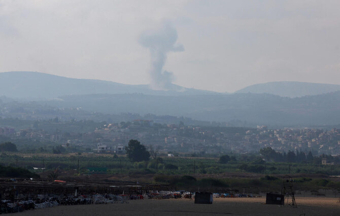 A view shows smoke on the Lebanese side of the border with Israel, amid ongoing cross-border hostilities between Hezbollah and Israeli forces, as seen from Tyre, southern Lebanon August 25, 2024. (Reuters)