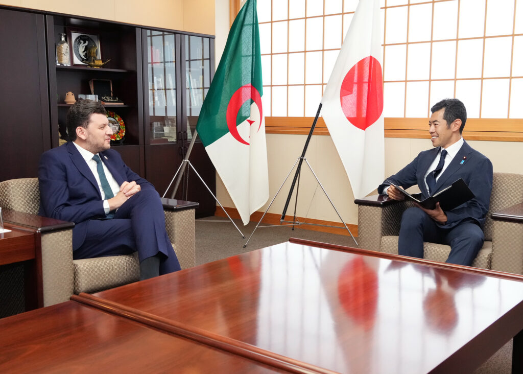 The Algerian minister is currently visiting Japan to attend the Ministerial Meeting of the Conference on African Development. (MOFA)