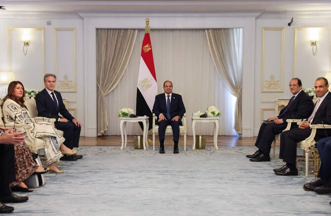 US Secretary of State Antony Blinken meets with Egyptian President Abdel Fattah El-Sisi (C) and Egypt’s Foreign Minister Badr Abdelatty (R) in El-Alamein. (AFP)