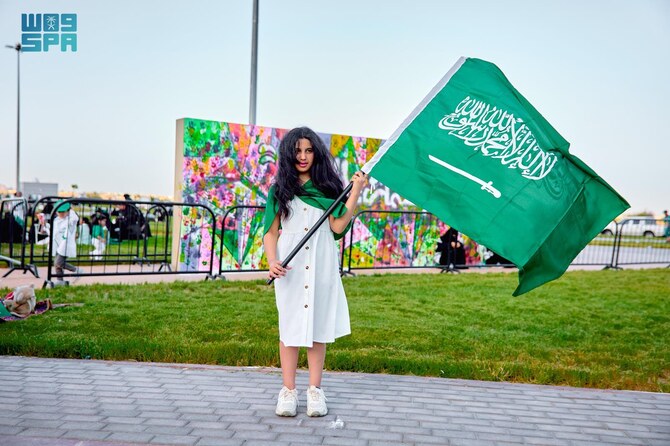 Locals with their children adorned with the national flag, enjoyed shows, parades and cultural exhibitions. (SPA)