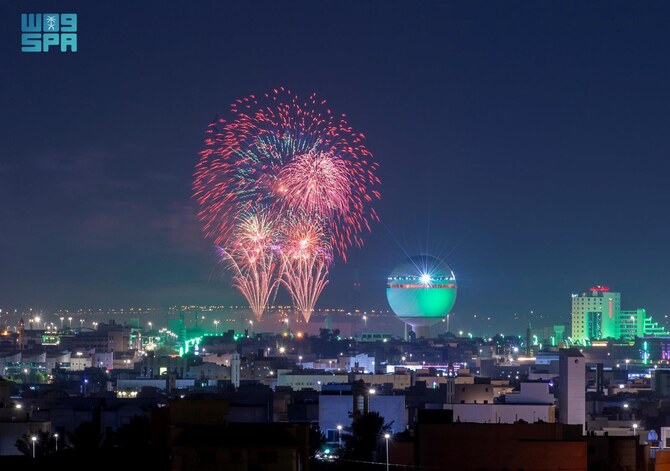 The General Entertainment Authority also organized fireworks displays throughout the Kingdom to celebrate the day. (SPA)
