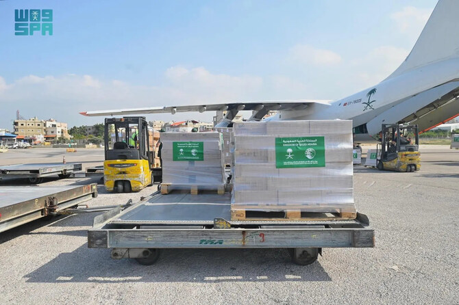 Tonnes of humanitarian aid were ferried to Beirut by a Saudi Airlines cargo plane on Oct. 16, 2024, as part of the Saudi air bridge launched earlier in response to Lebanon’s worsening humanitarian crisis resulting from Israel’s attack on Hezbollah and Palestinian strongholds. (SPA)