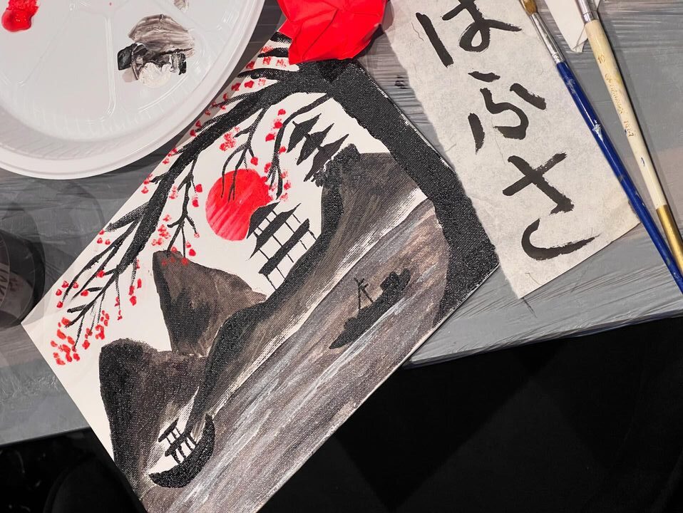 Organized by Japanese Pakistani painter Nadia Yoshioka and Japan in Arabia, the event featured a guided painting session of Sumi-E inspired acrylic painting with a modern twist and unlimited authentic Japanese food at Omakaseya Restaurant, Sheraton Hotel in Dubai Creek. (ANJ Photo)