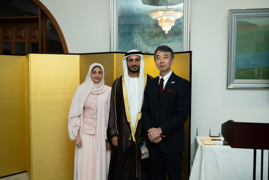 The Consul-General of Japan in Dubai, IMANISHI Jun, awarded the founder of Dubai-based Japanese cafe Yamanote Atelier’s founder Sheikh Suhail Al Maktoum the Chief of Mission award. (ANJ Photo)