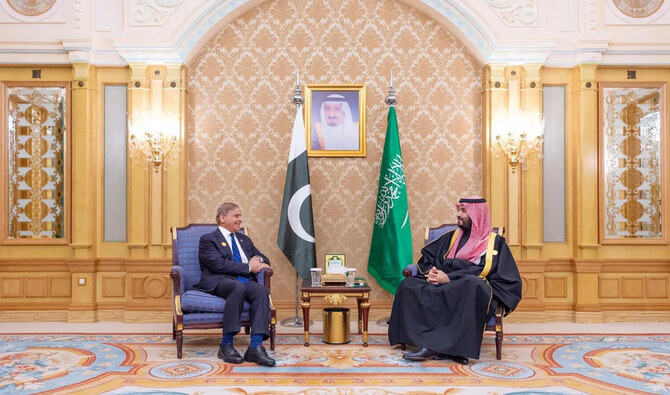 Crown Prince Mohammed bin Salman and Shehbaz Sharif, Prime Minister of Pakistan. (SPA)