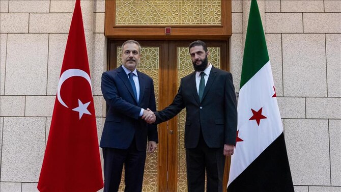 Turkiye’s foreign minister Hakan Fidan met with Syria’s new leader Ahmed Al-Sharaa in Damascus on Sunday. (Anadolu State News Agency)