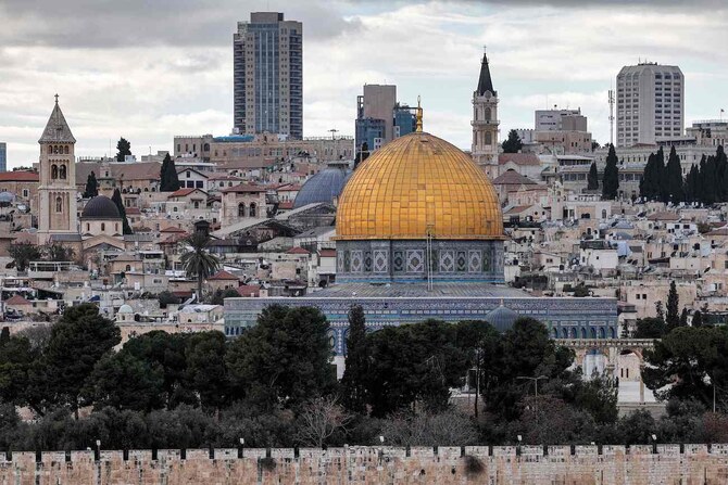 View from the Mount of the Olives shows the old city walls of Jerusalem, the Dome of the Rock mosque in the Aqsa complex, and the Church of the Holy Sepulchre. (File/AFP)