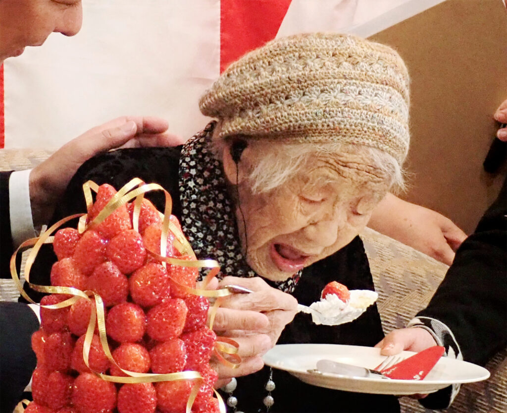 Kane Tanaka, a 116-year-old Japanese woman, celebrates with the official recognition of Guinness World Records' world's oldest verified living person in Fukuoka on March 9, 2019. (AFP)