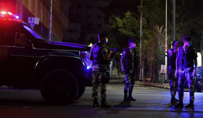 Saudi police have arrested hundreds of illegals breaching country’s labor law. (SPA)