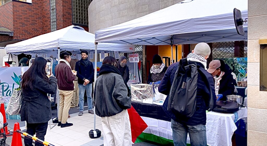 Some Japanese who attended the charity Bazar expressed their desire to visit Palestine and experience firsthand what they saw in the event. (ANJ)