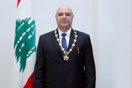 Newly-elected Lebanese President Joseph Aoun poses for a picture at the presidential palace in Baabda, Lebanon, January 9, 2025. (Reuters)