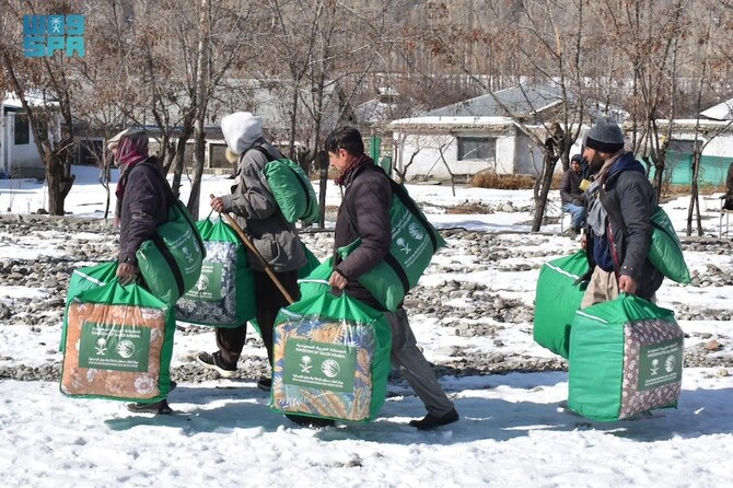 The King Salman Humanitarian Aid and Relief Center continues its aid initiatives in Sudan, Gaza and Pakistan. (SPA)