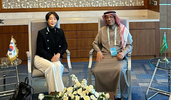 Abdulrahman Al-Rassi (R) holds talks with Eui-hae Cecilia Chung in Muscat. (Supplied)