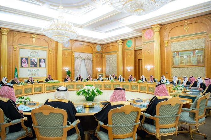 Crown Prince Mohammed bin Salman briefs cabinet on key diplomatic talks. (SPA)