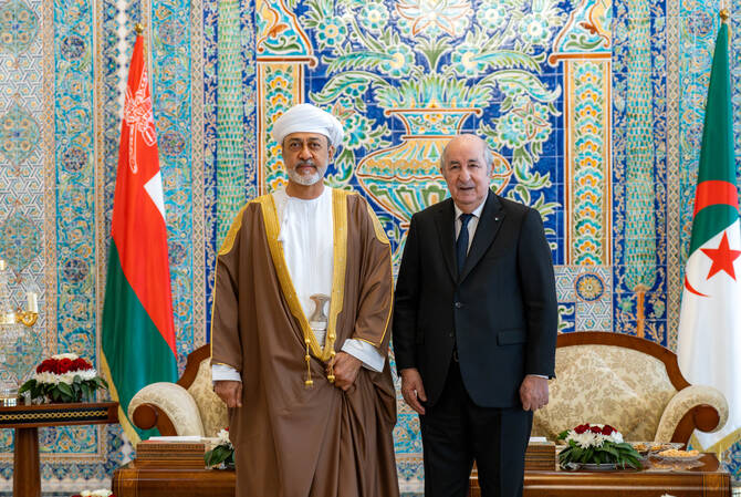 The Sultan of Oman Haitham bin Tarik and Algerian President Abdelamdjid Tebboune. (ONA)