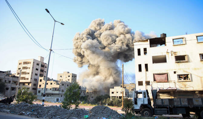 A plume of smoke billows during Israeli bombardment at Al-Daraj neighbourhood in Gaza City on April 16, 2024, amid ongoing battles between Israel and the Palestinian Hamas movement. (AFP file photo)