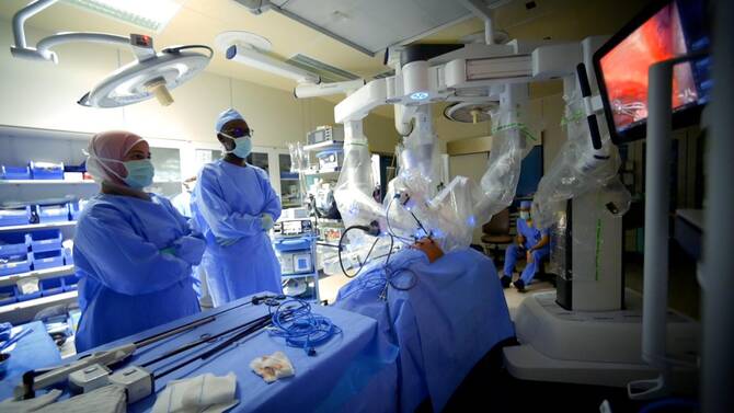 King Abdullah Medical City in Makkah has successfully performed the first precise robotic thoracic surgery using the da Vinci Xi system. (Supplied/KAMC)