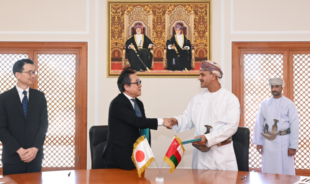 Japan and Oman are expected to conduct training courses, expert visits, research, interactive discussions and the exchange of information in areas of cooperation and joint projects. (Via Oman News Agency)