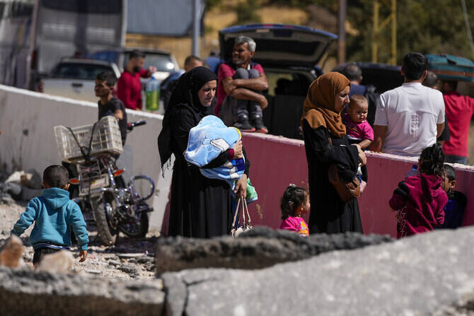 Around a dozen Syrian women sat in a circle at a U.N.-funded centre in Damascus, happy to share stories about their daily struggles, but their bonding was overshadowed by fears that such meet-ups could soon end due to international aid cuts. (AFP/File)