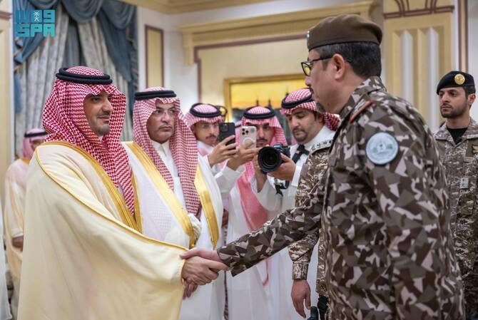 Saudi Interior Minister Prince Abdulaziz bin Saud bin Naif has praised the security and military sectors for their unity and dedication during this year’s Hajj. (SPA)