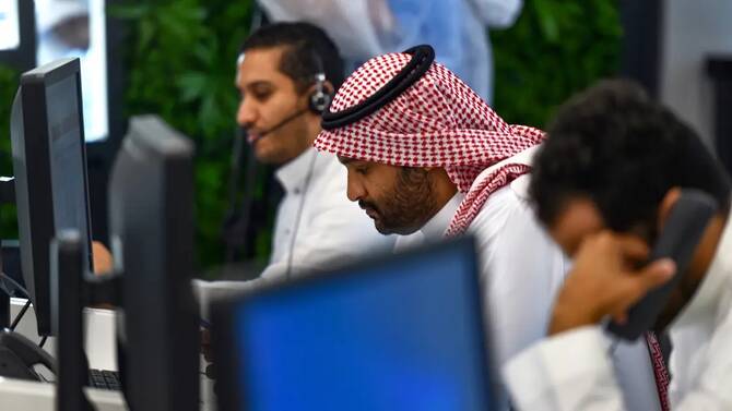 The labor force participation rate for both Saudis and non-Saudis increased to 68.2 percent, marking a rise of 1.8 points from the previous quarter and 2.2 points from the same period last year. AFP/File.