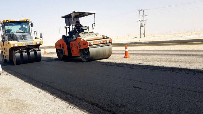 Aramco has successfully tested using recycled plastic, mixed with asphalt, to build a road. Plastic can improve the asphalt’s performance against high temperatures. (Photo courtesy of Aramco)