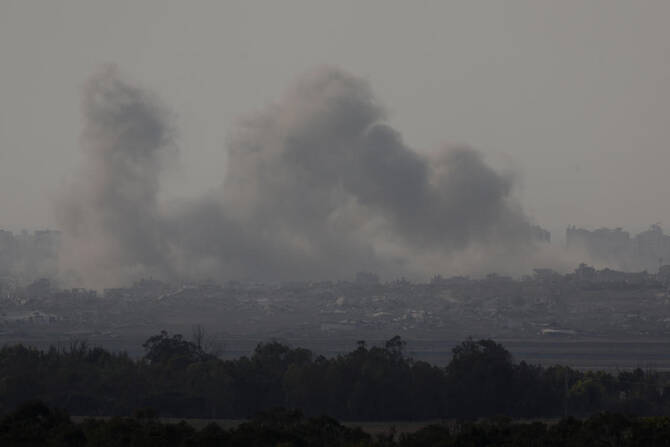 Smoke rises from Gaza after an explosion, as seen from the Israeli side of the border between Israel and Gaza, August 10, 2025. (REUTERS)