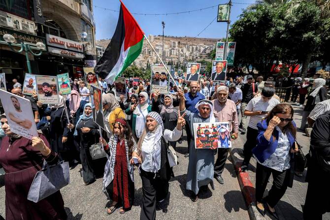 While there have been somewhat regular demonstrations against the war in Gaza, they are rarely coordinated across various cities in the West Bank. (AFP)