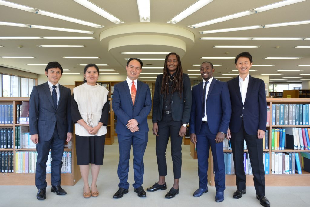 IUJウェブサイトで、日本の大学としては同校の国際経営学研究科が唯一今年度のエコノミスト誌のランキング入りを果たしたと発表。（提供文）